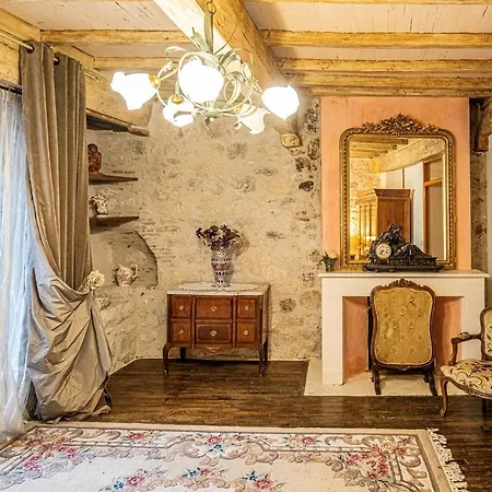 Guest house Bastide De D'agenais *